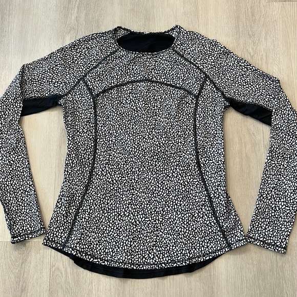 Lululemon Cover Me Long Sleeve - Picture 4 of 6